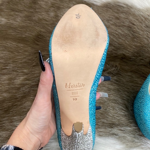 Herstar Limited Edition Tiffany Blue Crystal Embellished Platform Stilettos 10 - Picture 10 of 16